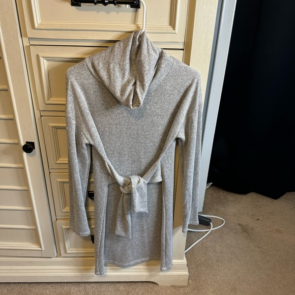 chicbyallyb.com Solstice Tie Waist Dress Grey - Picture 5 of 9